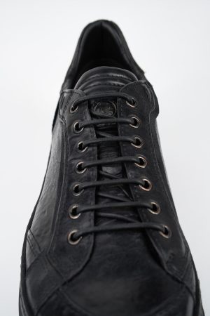 COLEurban-blackeyeletswelteddistressedlowsneakersMACROSNK_09199_60f5bfdb-6730-494e-becc-fd3d35a78e8c.jpg