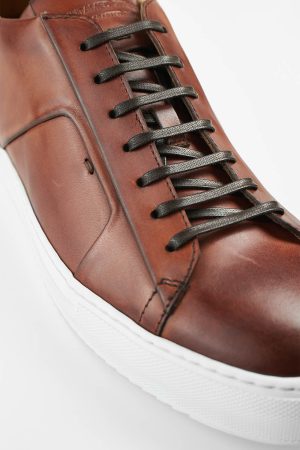 SKYE-men-sneakers-cognac-brown-luxury-calf-leather-patina-made-in-italyMACROSSNEAKERS02200.jpg