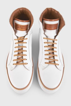 SOHO_men_sneakers-trainers-high_white-cognac-brown_luxury_calf-leather_patina-minimalist_made-in-italy8235.jpg
