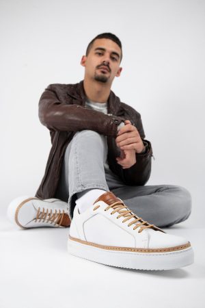 SOHO_men_sneakers-trainers-low-welted_white_luxury_calf-leather_minimalist_made-in-italy10945.jpg