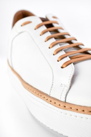 SOHO_men_sneakers-trainers-low-welted_white_luxury_calf-leather_minimalist_made-in-italy9176.jpg