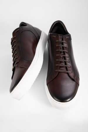 SOHO_men_sneakers-trainers-low_chestnut-brown_luxury_calf-leather_patina_made-in-italy8097.jpg