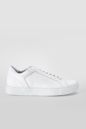 SOHO_men_sneakers-trainers-low_white_luxury_calf-leather_minimalist_made-in-italy6788.jpg