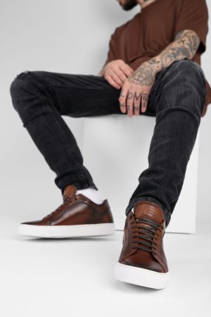 UntamedStreetModelDay103759.jpg